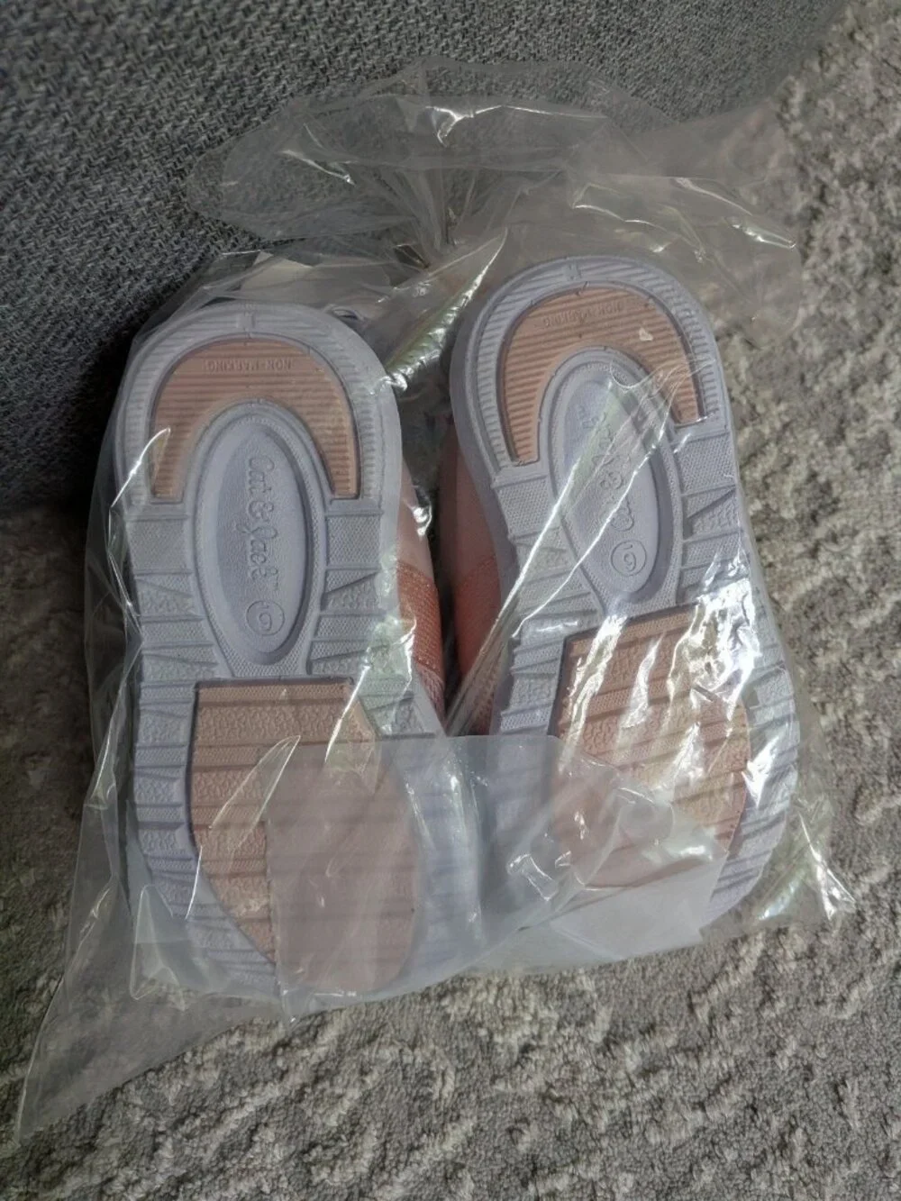 Cat & Jack Pink Austen toddler water summer shoes size 6 NWT
